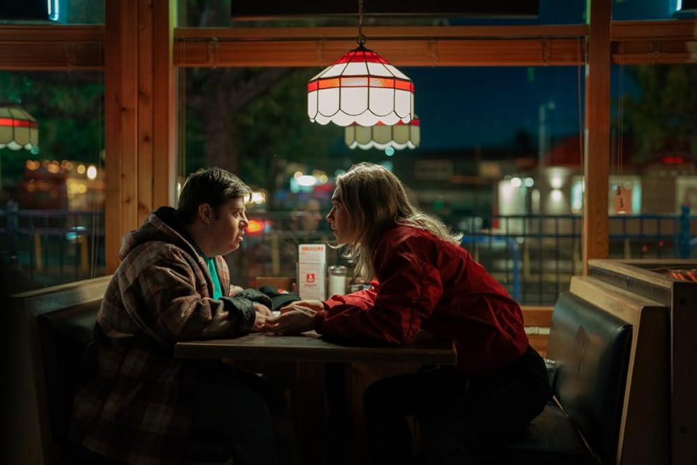 شب همیشه از راه میرسد