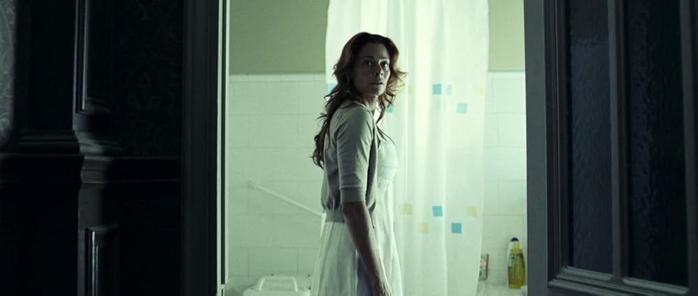 یتیم‌ خانه