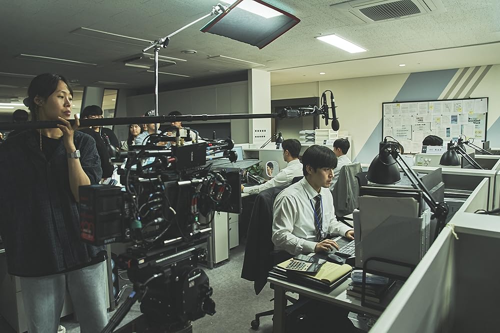 دیوار به دیوار